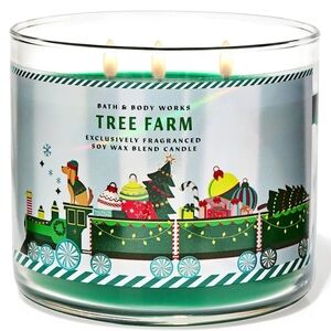 Bath & Body Works Tree Farm 3-Wick Holiday Christmas Candle NEW RARE Packaging